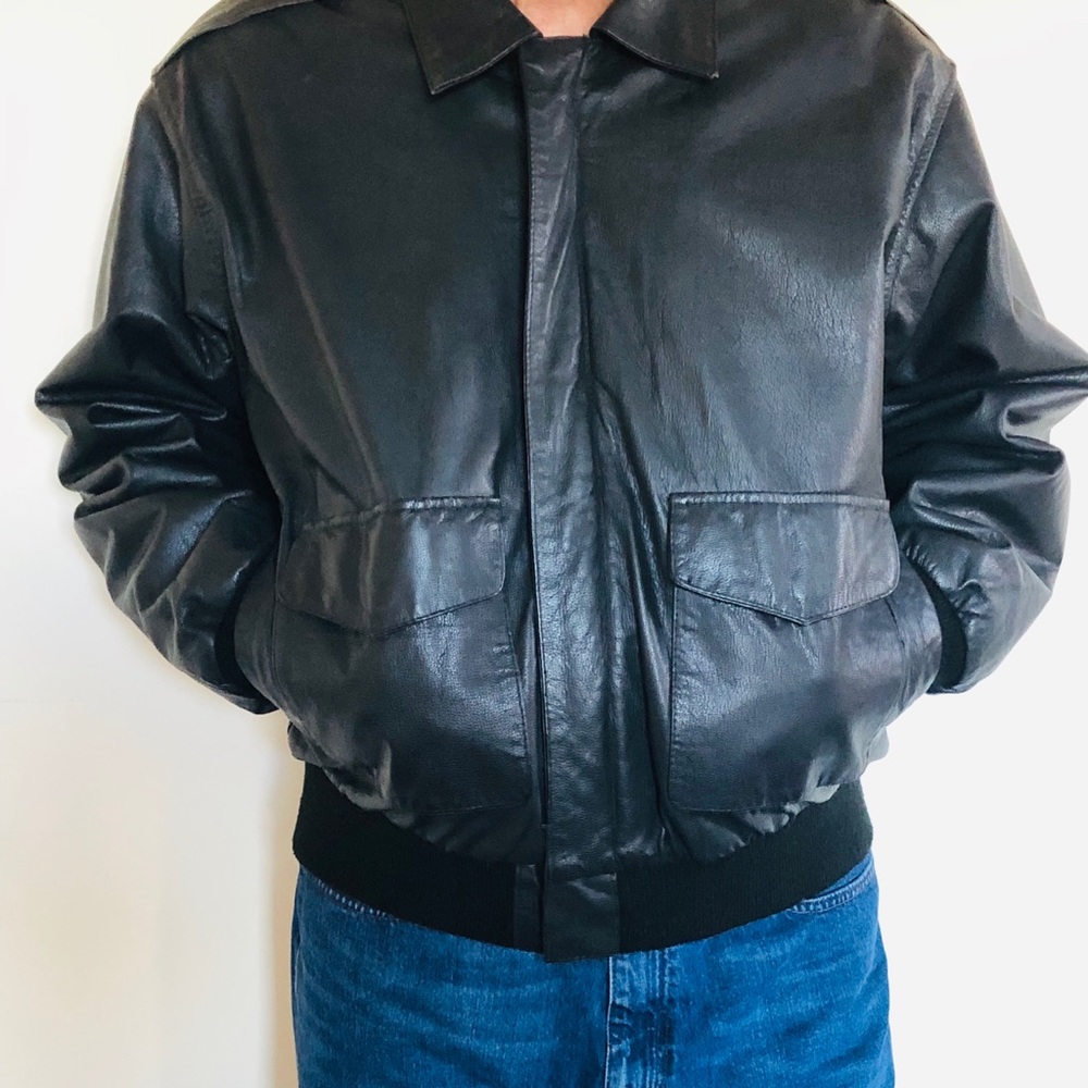 FLYER’S LEATHER JACKET- TYPE A-2.US ARMY AIR FORCE